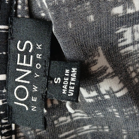 Jones New York black and white size small Short sleeves top - Picture 5 of 7
